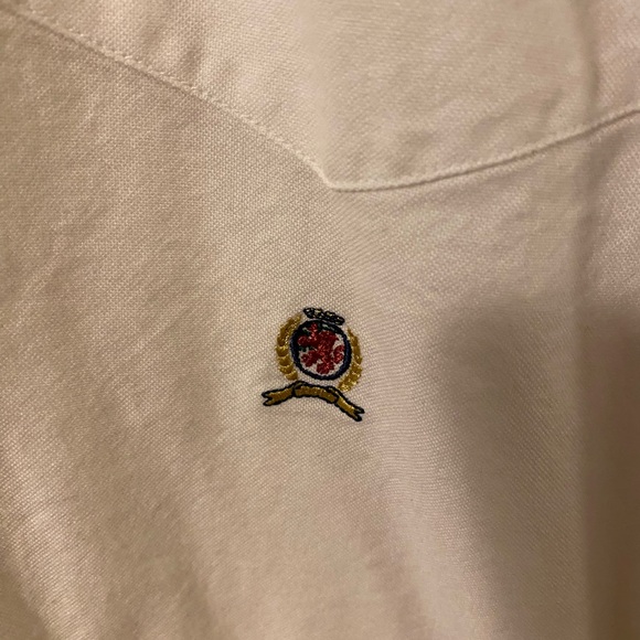 EUC Men’s Tommy Hilfiger Short Sleeve Dress Shirt - Size XL - Picture 2 of 4